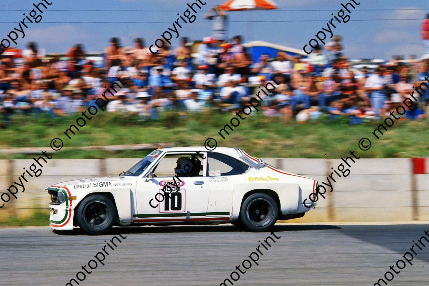 1977 Wynns 10 Mazda Capella Hennie van der Linde, Colin Burford (Permission Malcolm Sampson Motorsport Photography) (2)