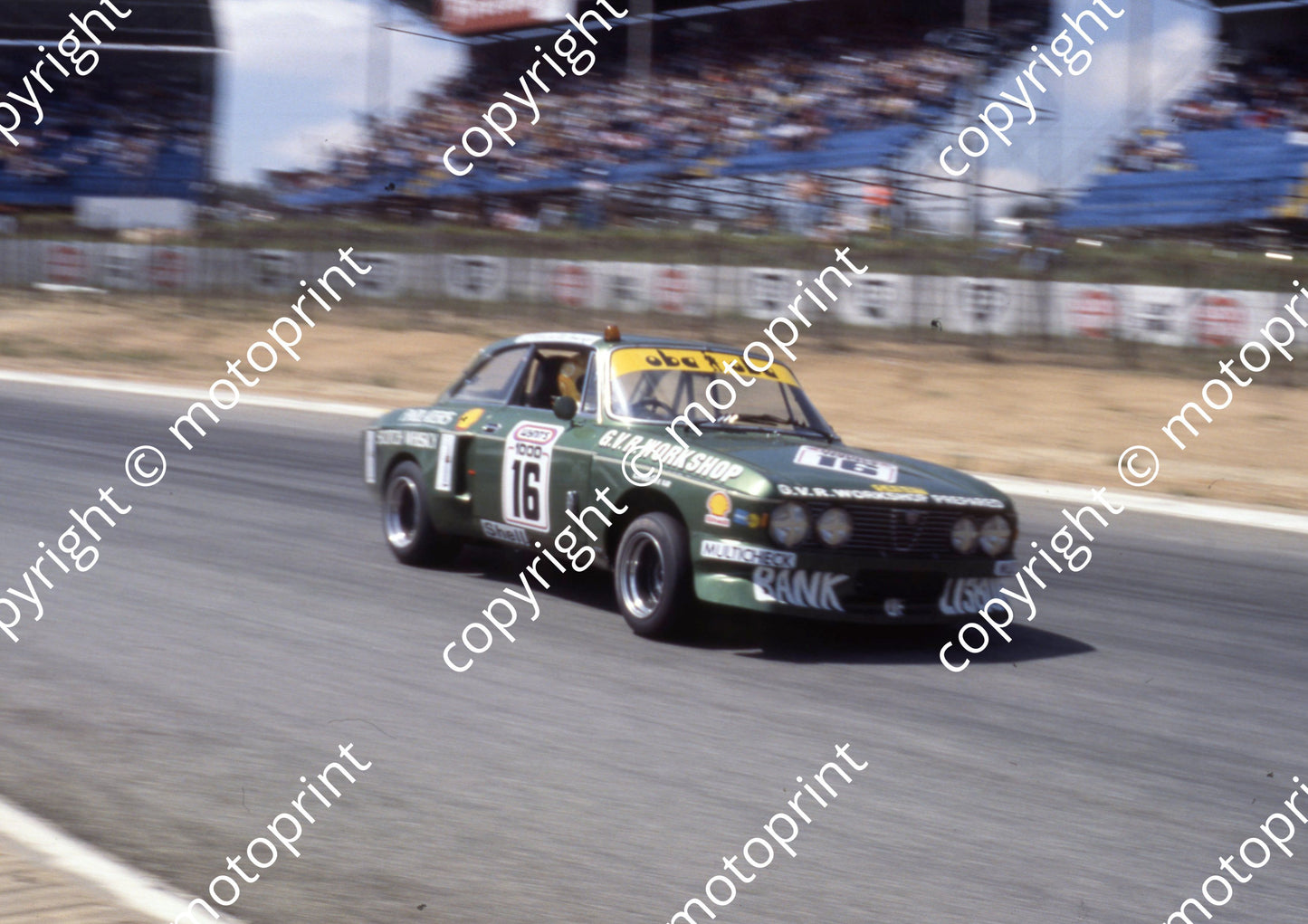 1977 Wynns 16 Abel D_Oliviera Mike Domingo Alfa GTV (courtesy Roger Swan) (100)