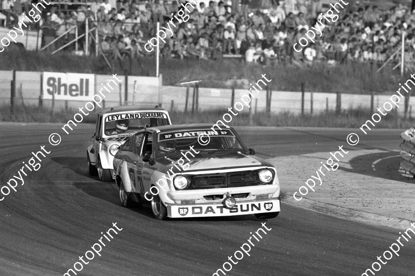 1977 Wynns 31 Datsun 140Y G Santana M O_ Sullivan (Permission Malcolm Sampson Motorsport Photography) (3)