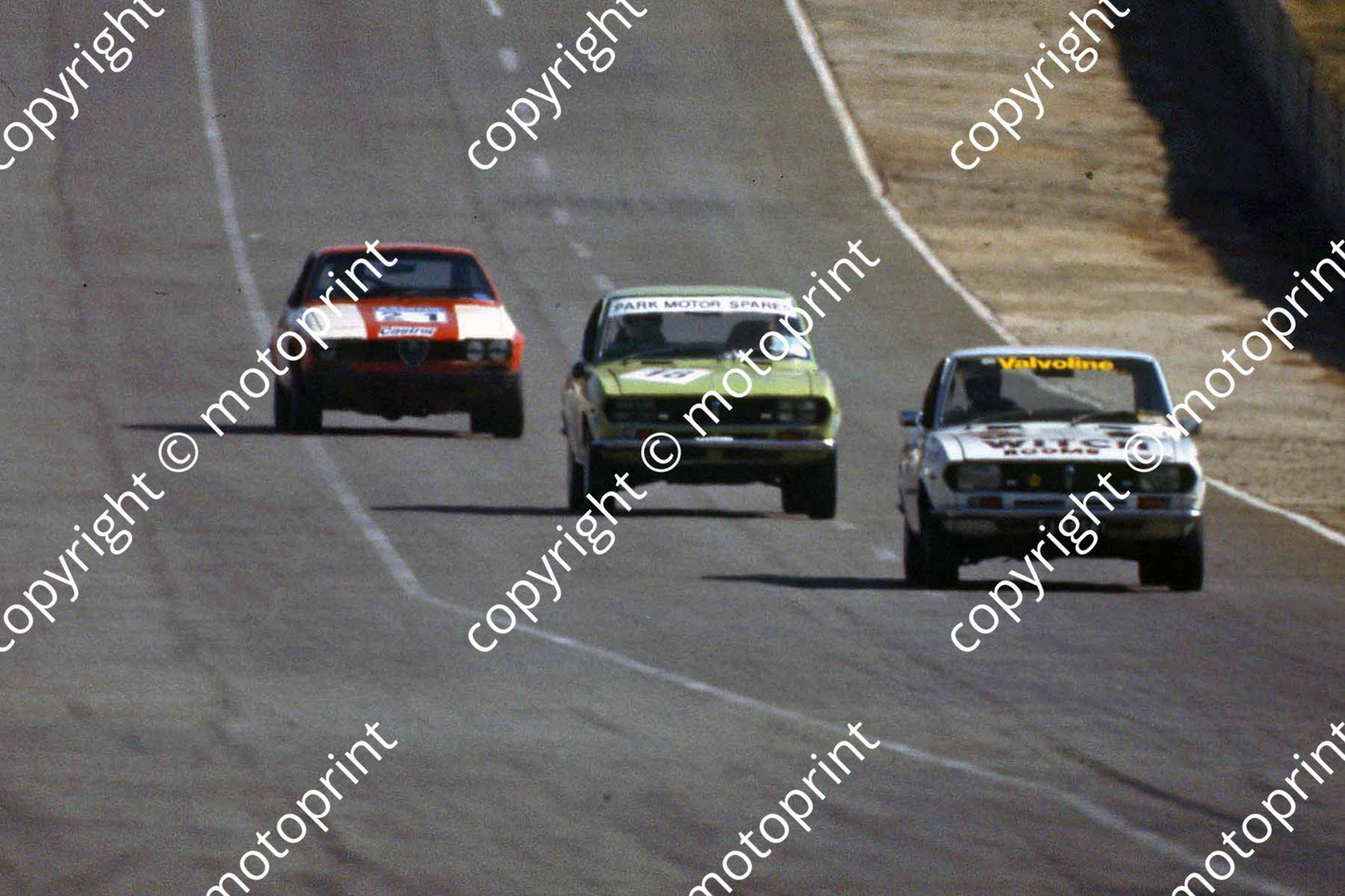 1978 Kya Gp 1 Asseng 200 ... 18 Peter Todd Mazda RX2, 21 Guinness Smyth Alfa (courtesy Roger Swan)345