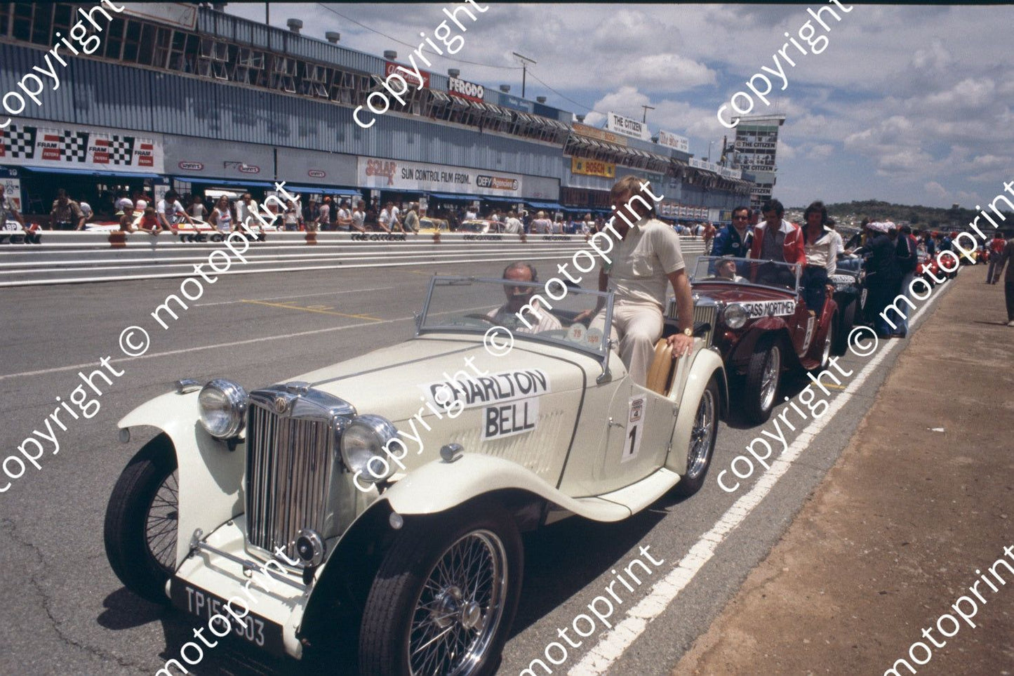 1978 Wynns 1 Derek Bell non starter with Dave Charlton (courtesy Roger Swan) (125)