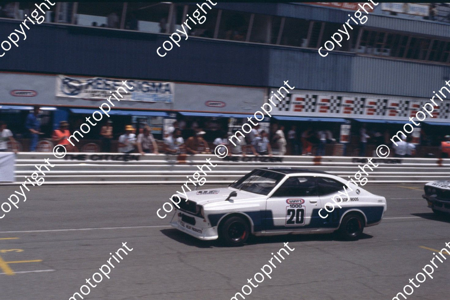 1978 Wynns 20 Willie Roos, Roger Taylor Corolla (courtesy Roger Swan) (110)