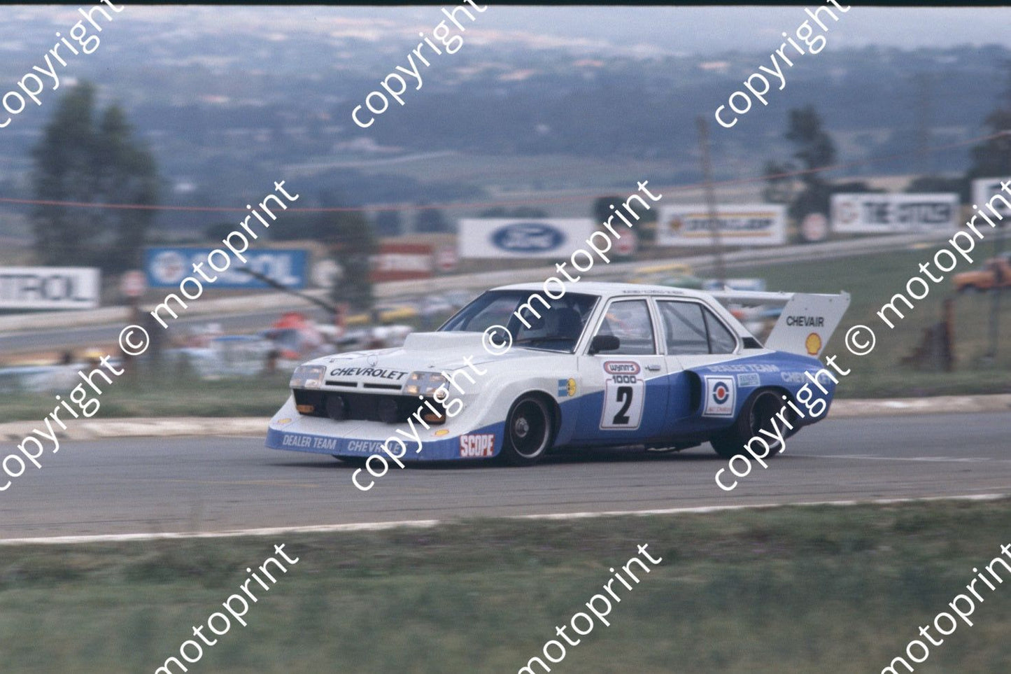 1978 Wynns 2 Geoff Mortimer, Roy Klomfass, Sarel van der Merwe Chevair (Courtesy Roger Swan) (1)