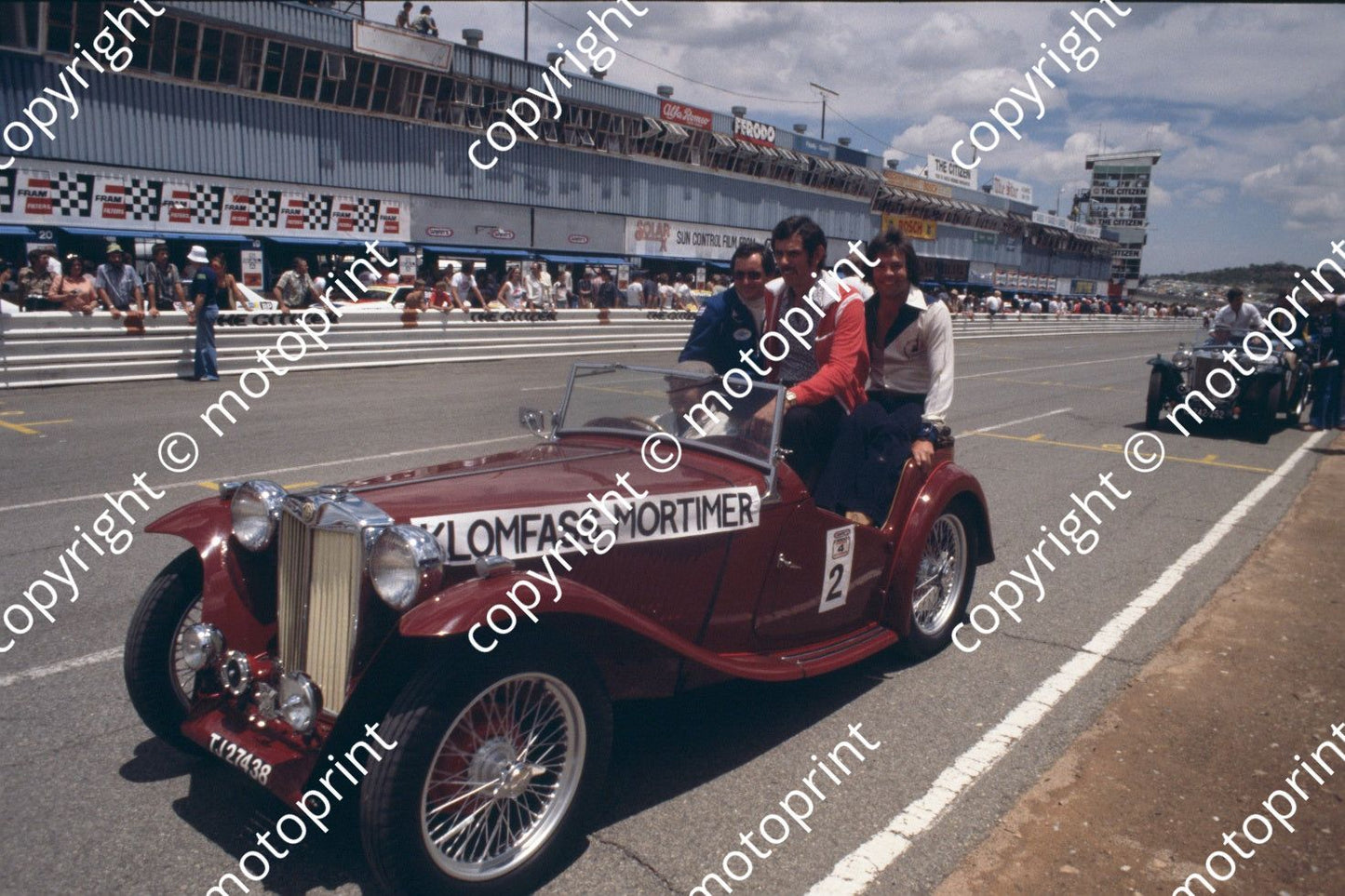 1978 Wynns 2 from right_ Roy Klomfass, Sarel van der Merwe, Geoff Mortimer (courtesy Roger Swan) (126)