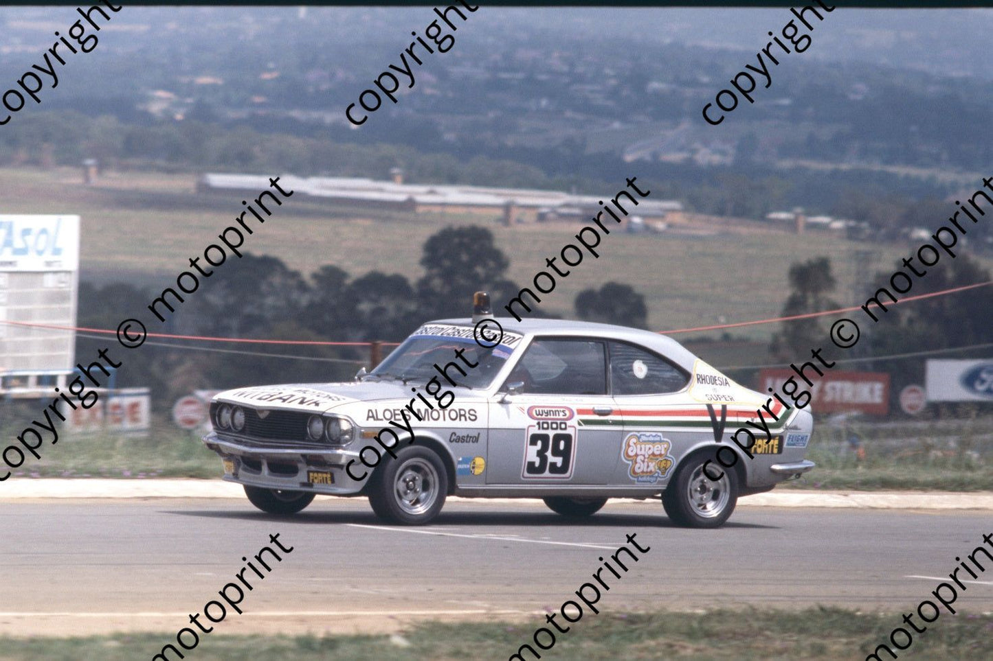 1978 Wynns 39 John Gibb, Len Booysen Capella RS (Courtesy Roger Swan) (96)