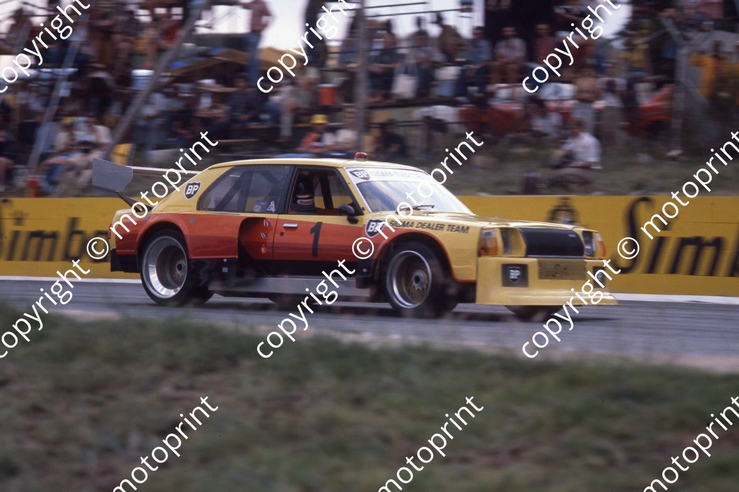 1979 SA GP support mnf challenge 1 Dave Charlton Mazda 323 (courtesy Roger Swan) (4)