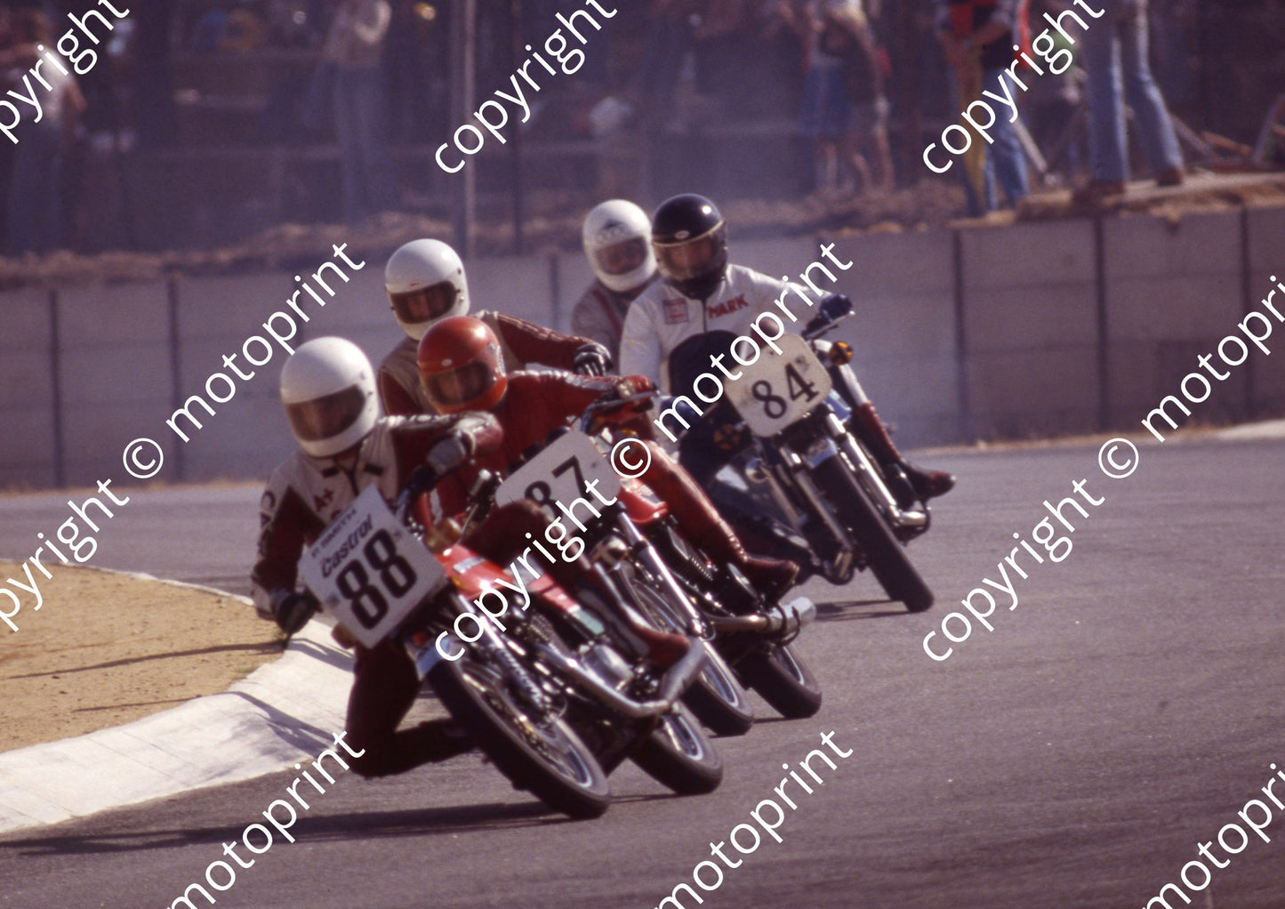 1980 Kya MC year 88 87 84 Mark Wilson Yamaha RD400 (courtesy Roger Swan) (12)