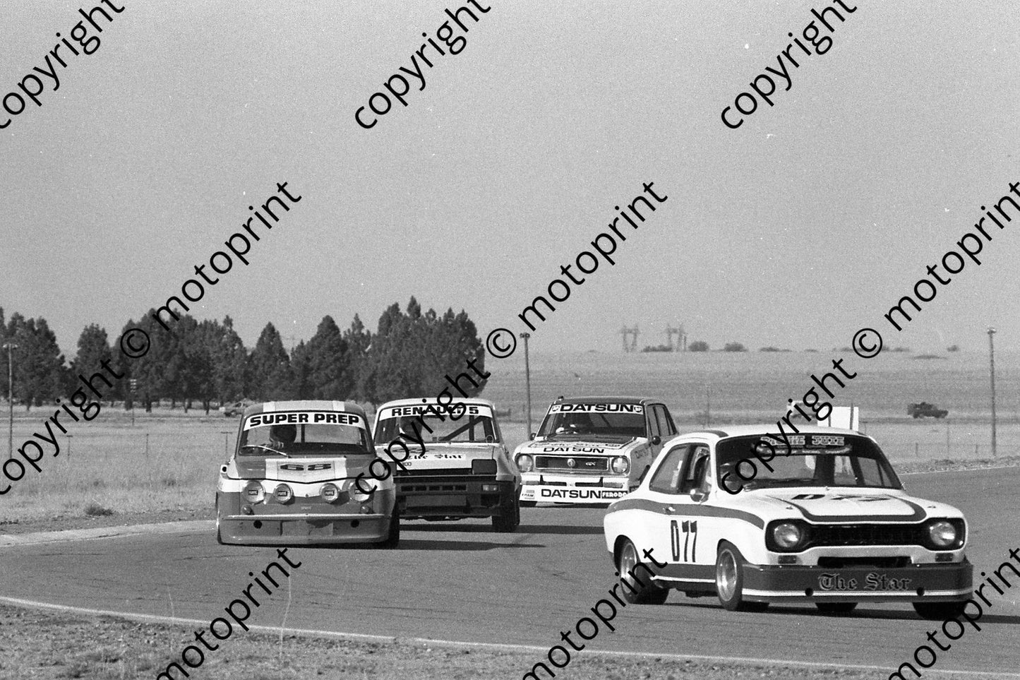 1980 Welkom Star prod D77 Escort Mike Hoffman D68 R8 Rick Davis D85 R5 Andy Terlouw (permission Malcolm Sampson Motorsport Photography)