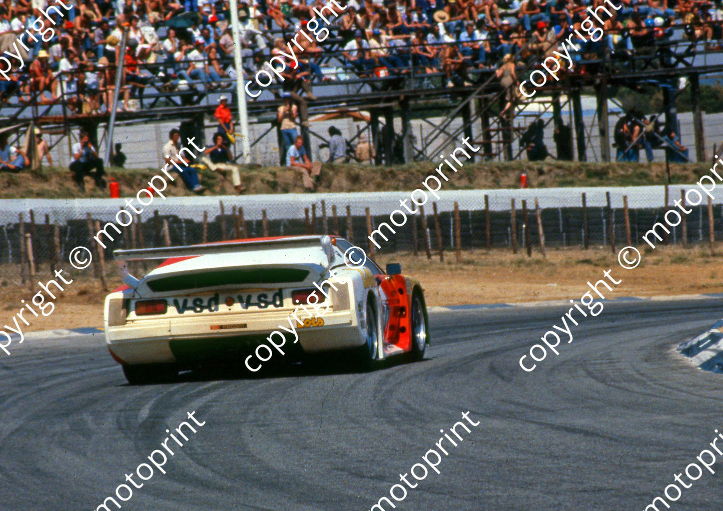 1981 9 Hr 10 Umberto Grano, Ed Joosen, Marco Vanoli BMW M1 (Colin Watling Photographic) (22)