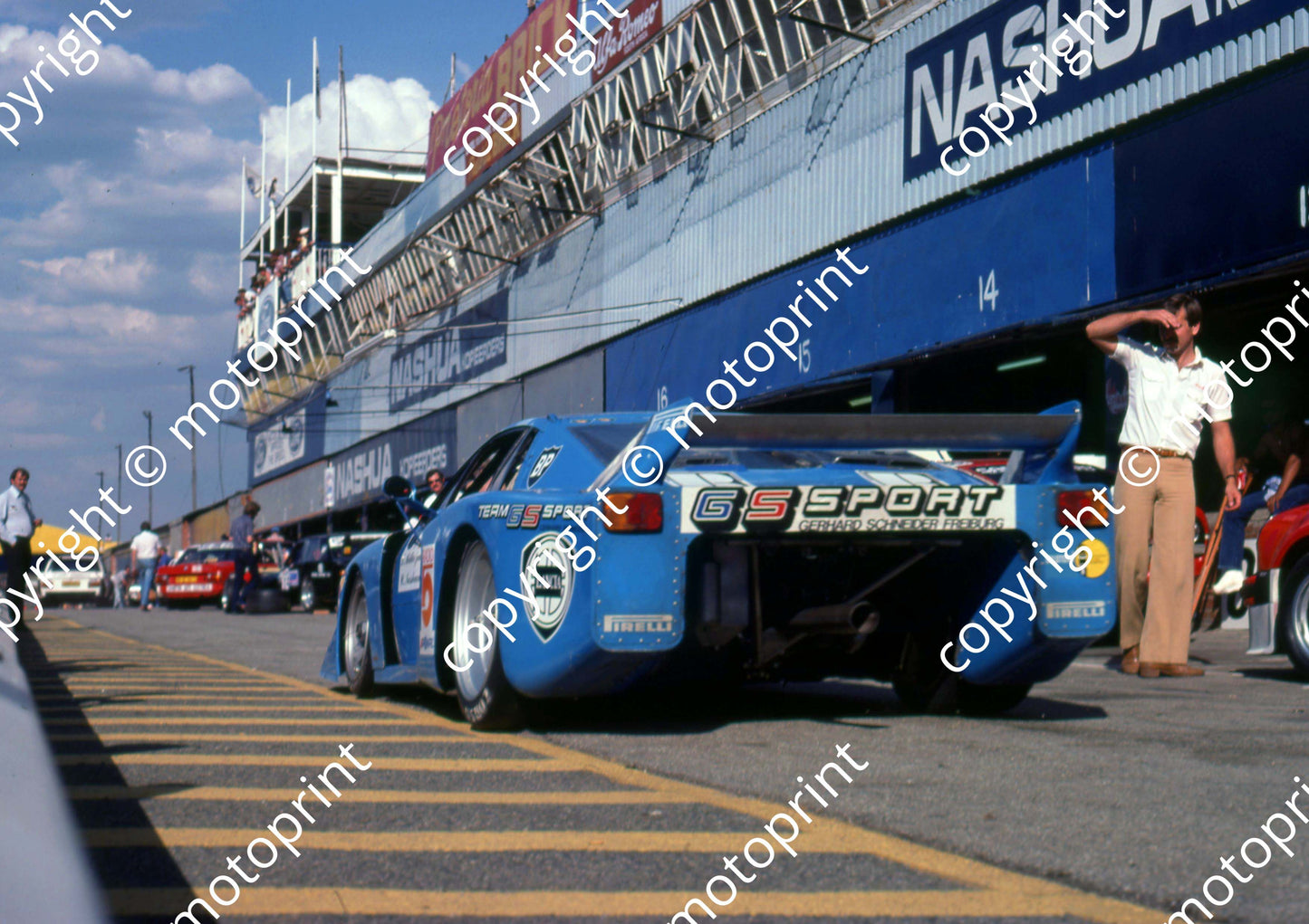 1981 9 hr 5 Lancia Montecarlo Hans Heyer, Siggi Muller, Nussbaumer (Colin Watling Photographic) (97)