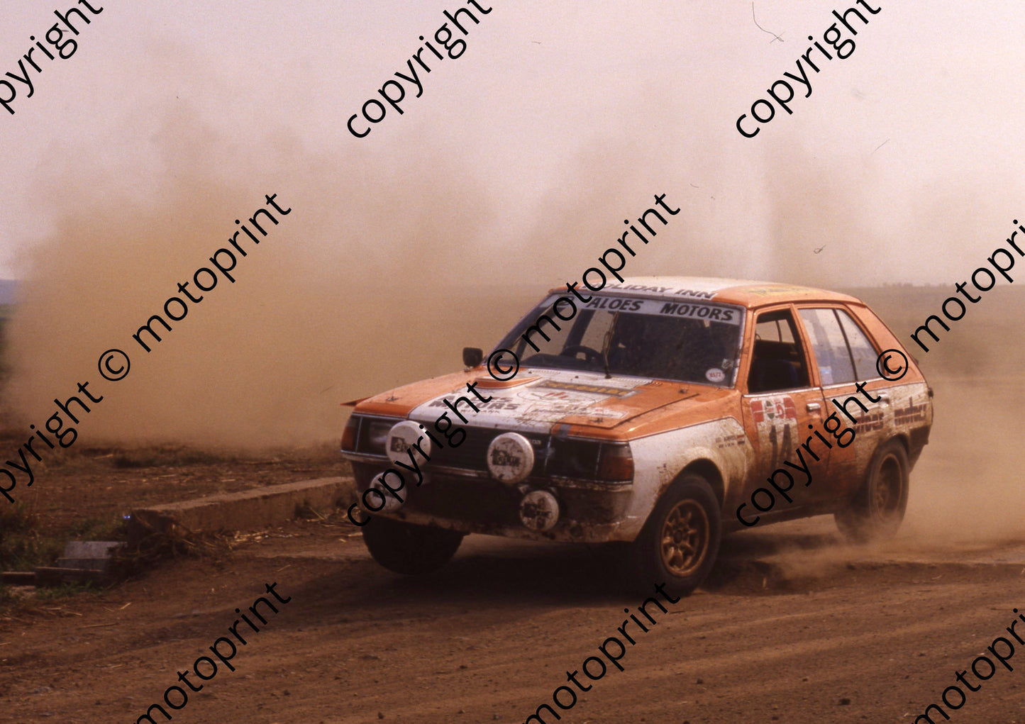 1981 Castrol Radio 5 14 Lappies Labuschagne, Vic Deiner Mazda (courtesy Roger Swan) (1)