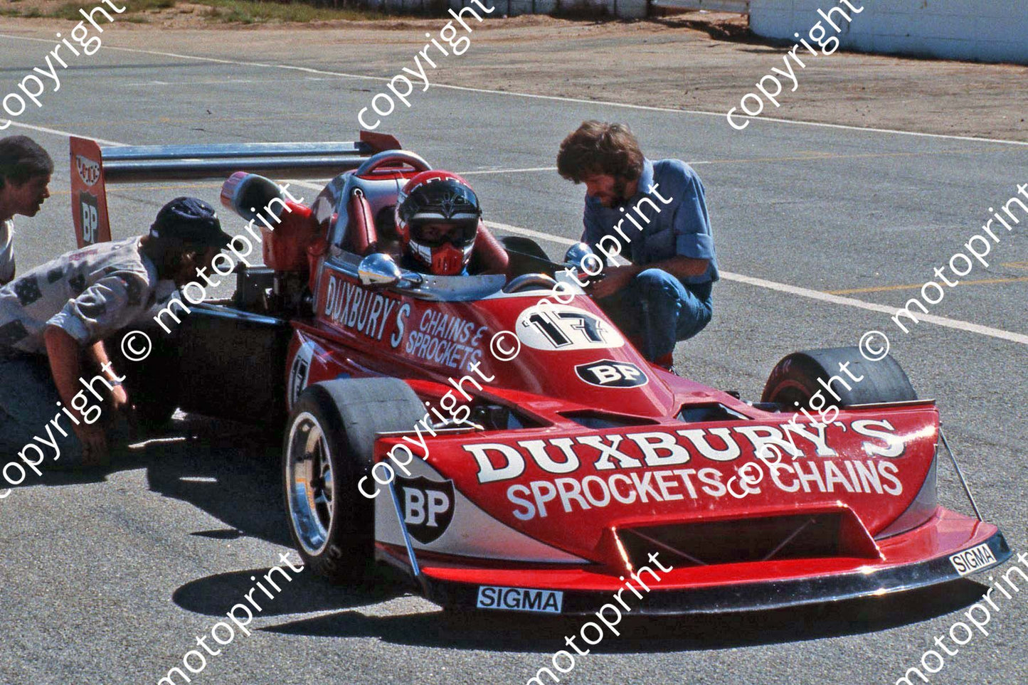 1981 FA Skyfrate 17 March 77XH Graham Duxbury (courtesy Roger Swan) (26)