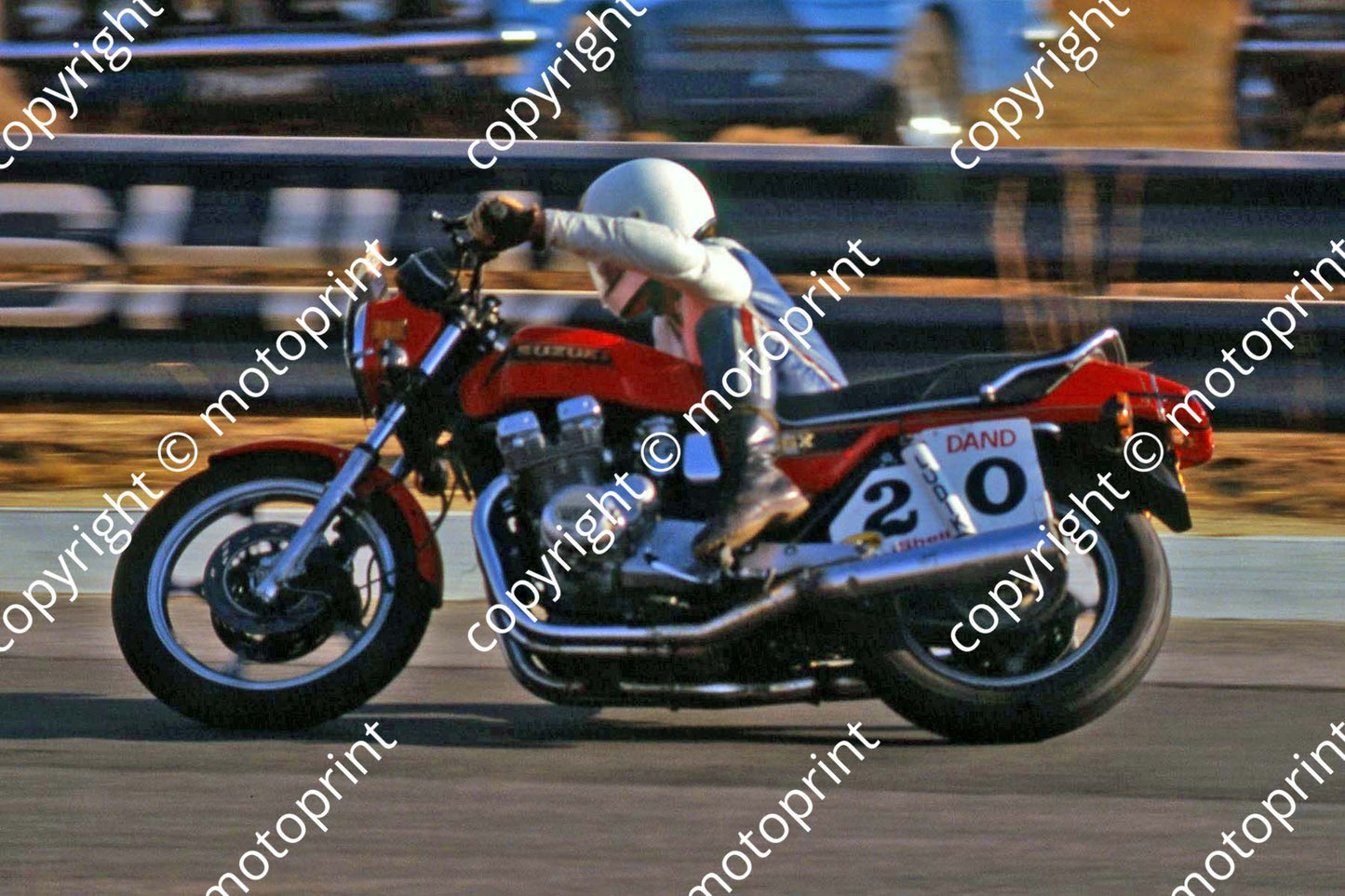 1981 MC Castrol Intnl C20 Carl Ludik Suzuki GXS1100 (permission Roger Swan) 418
