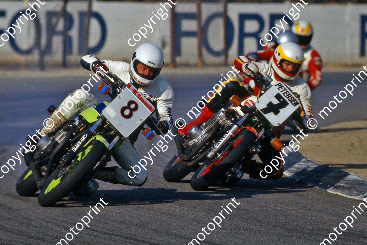1981 MC Kya Speedo Intnl SBK challenge 8 Brett Hudson Kawasaki_ 7 Dave Petersen Suzuki (permission Roger Swan) (4)