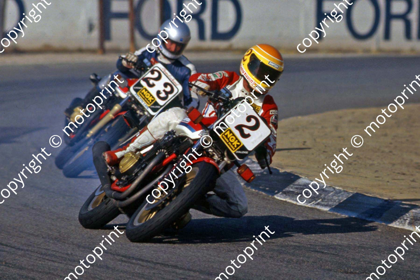 1981 MC Kya Speedo Intnl SBK challenge Dave Woolley John Carr Honda CB1100s (permission Roger Swan) (6)