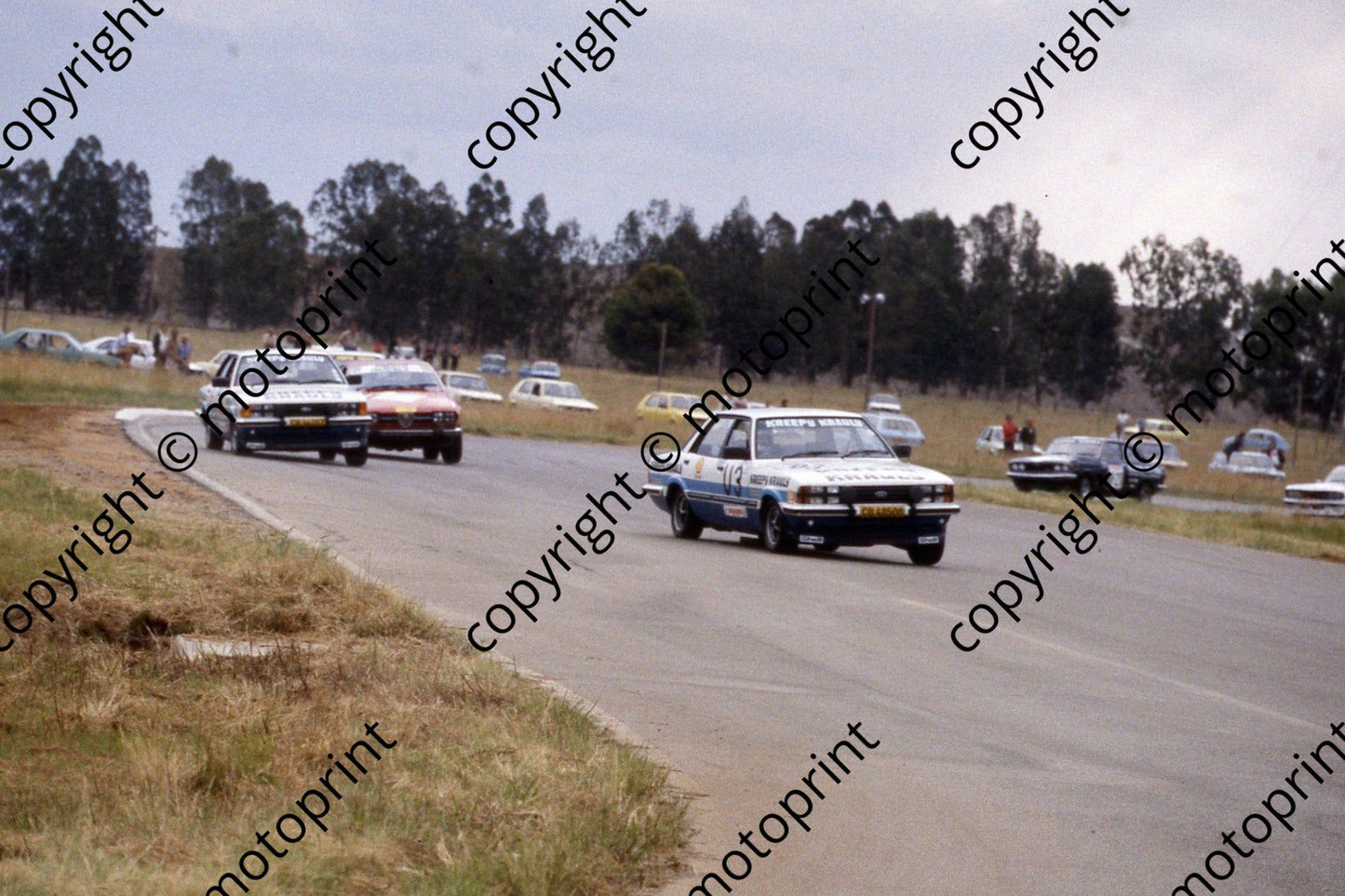 1981 Welkom March Gp 1 Geoff Mortimer, Sarel van der Merwe Cortina XR6s_ Alfa GTV 056 (courtesy Roger Swan)