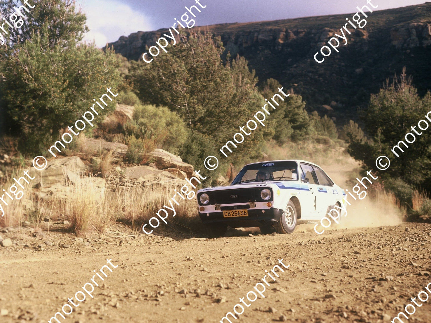1982 Border Mtn Rally 4 Geoff Mortimer, Spotti Woodhead Escort (courtesy Roger Swan) (7)