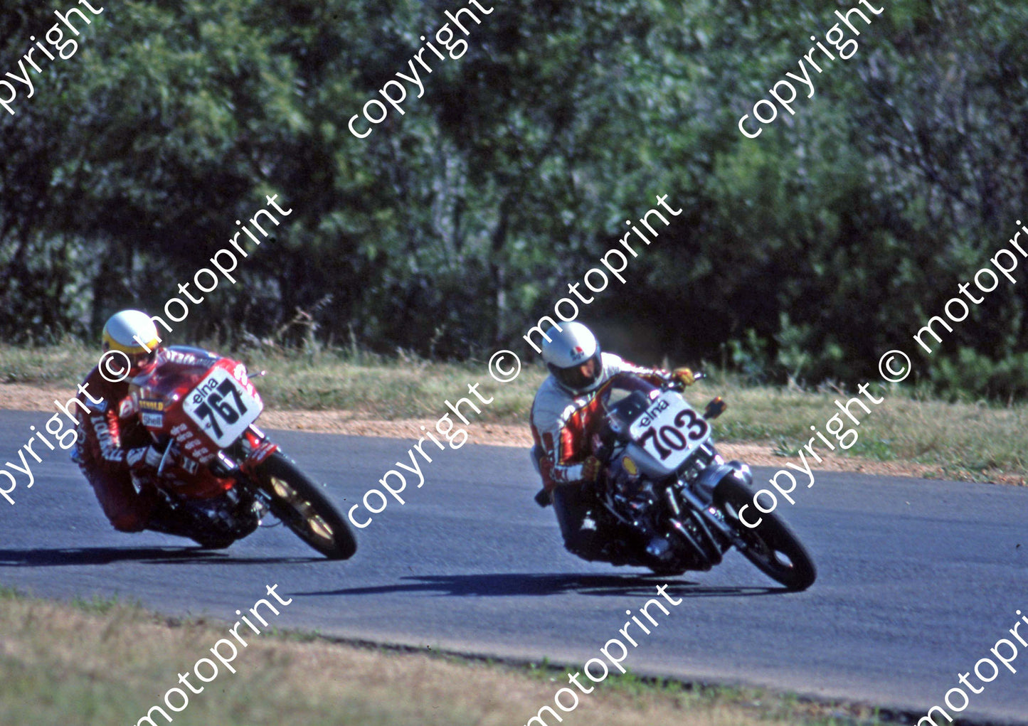 1982 Killarney MC 703 Pierre Smuts Suzuki 767 Dave Petersen Ducati Pantah (Colin Watling Photographic) (50)