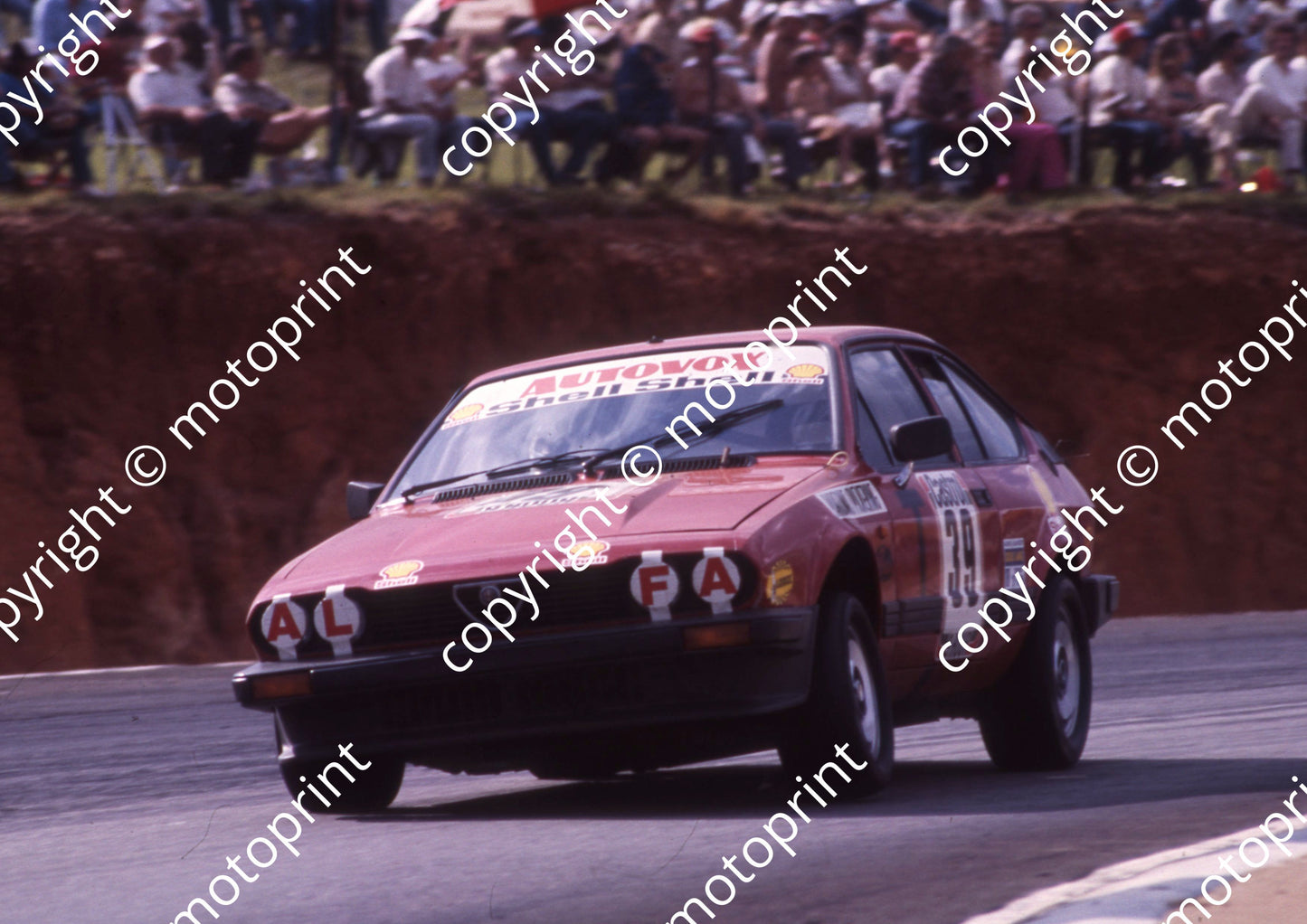 1982 Kya 9 hr 39 Louis Parsons, Dick Pickering Alfa GTV6 (courtesy Roger Swan) (19)