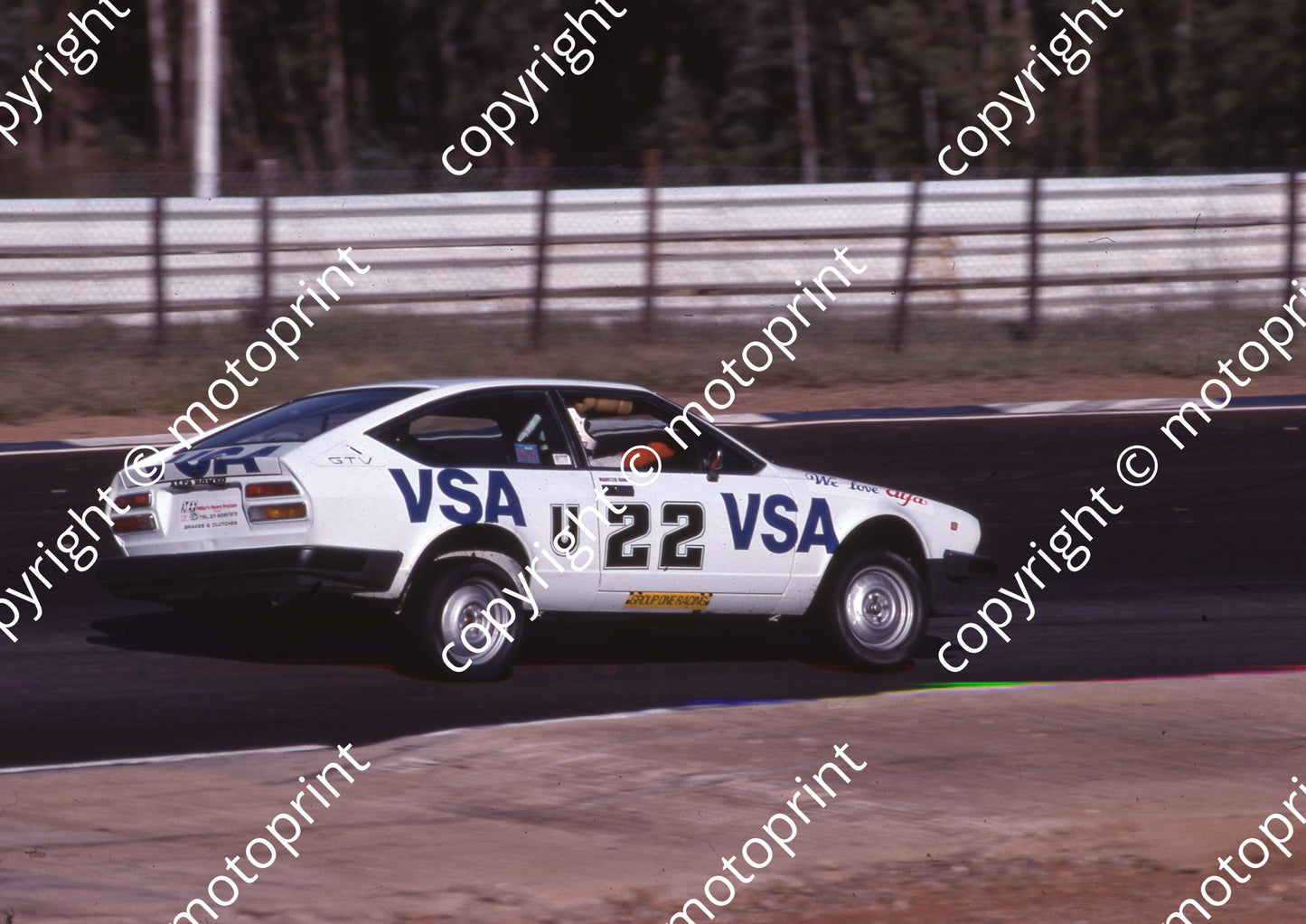 1982 Kya Gp1 U22 Alfa 2000GTV Maurizio Bianco (Colin Watling Photographic) (23)