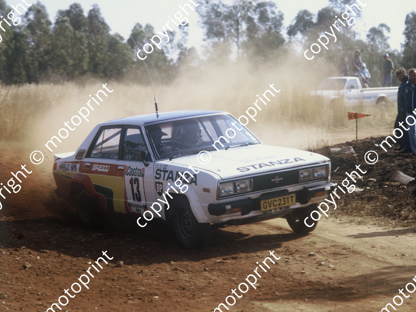 1982 Castrol Intnl 13 Koos Roos, John Begg Stanza (courtesy Roger Swan) (36)