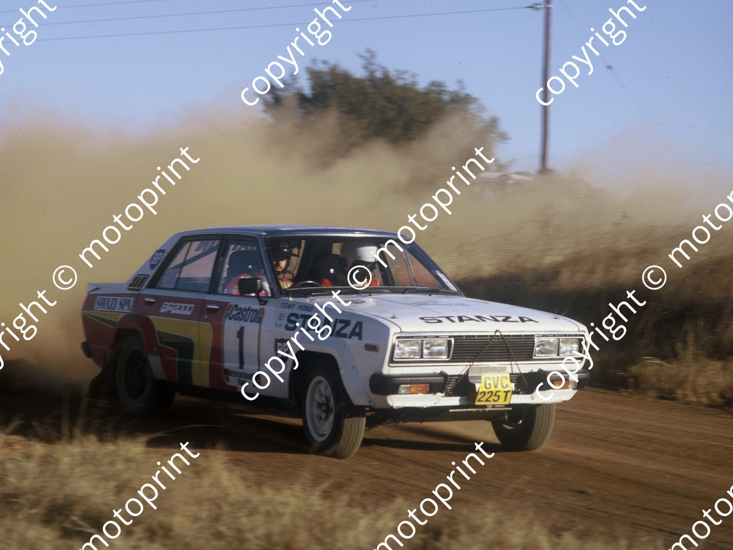 1982 Castrol Intnl 1 Tony Pond, Richard Leeke Stanza (courtesy Roger Swan) (21)