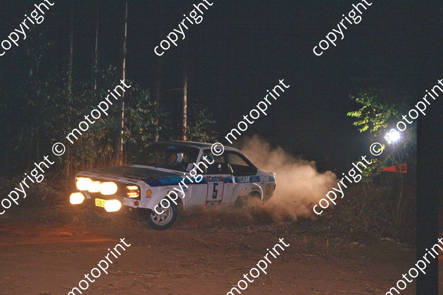 1982 Castrol Intnl 5 Geoff Mortimer, Spotti Woodhead Escort (courtesy Roger Swan) (19)