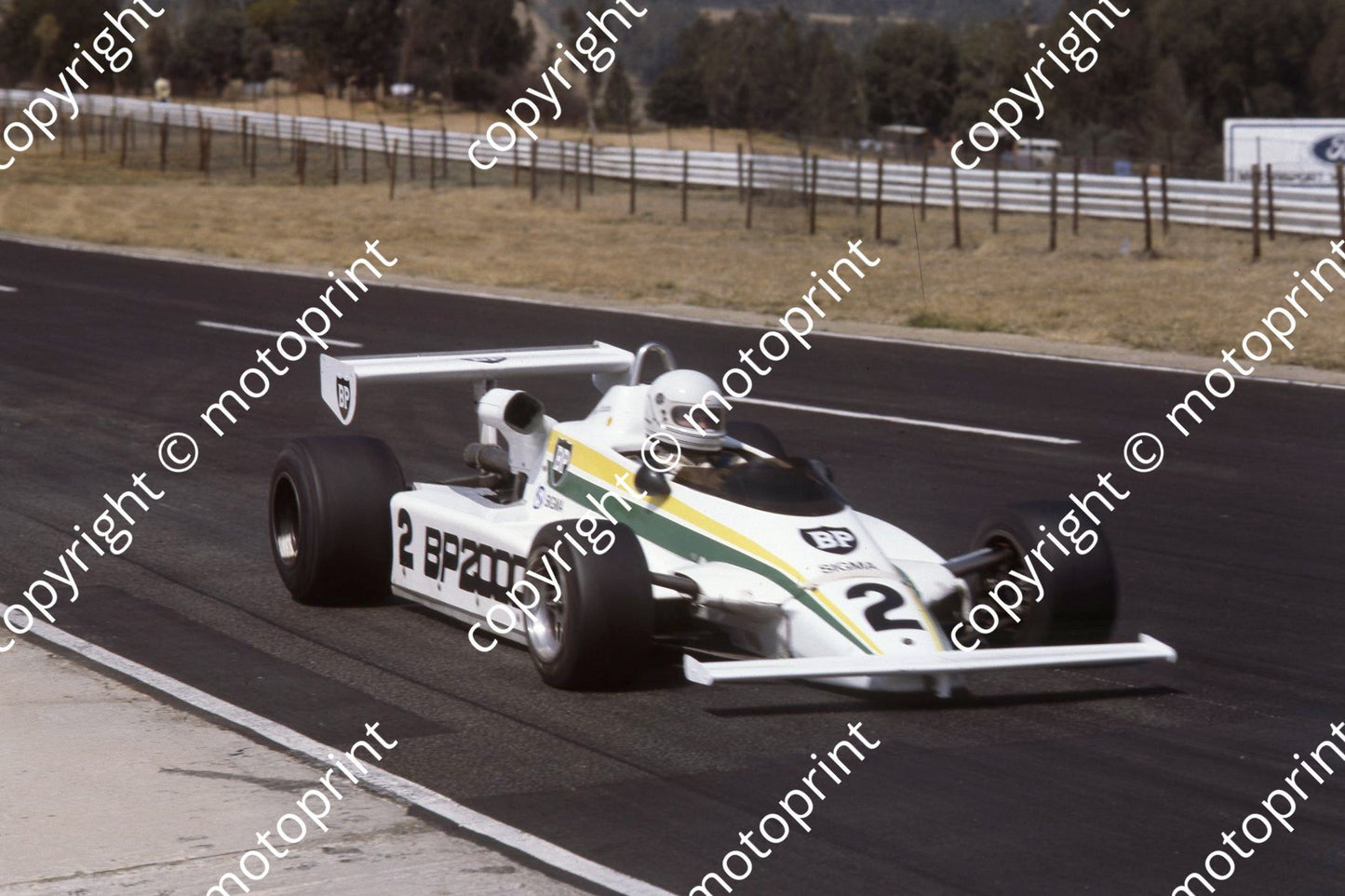 1982 FA Kya 2 Tony Martin Maurer MM81 (permission Malcolm Sampson Motorsport Photography (1)