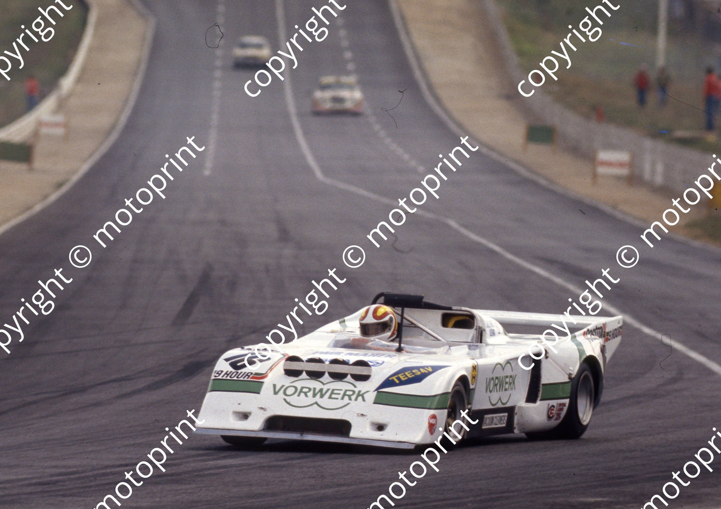 1982 Kya 9 hr 16 Ian Harrower, Bernard Tilanus, Graham Duxbury Chevron B31 (courtesy Roger Swan) (12)