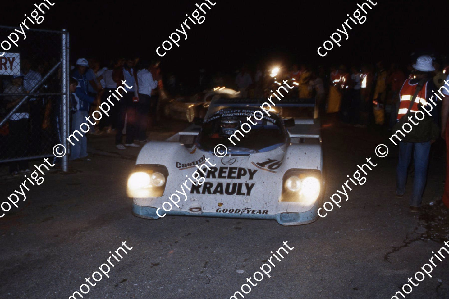 1983 Castrol 1000 16 Graham Duxbury Porsche 956 race end (courtesy Roger Swan)015