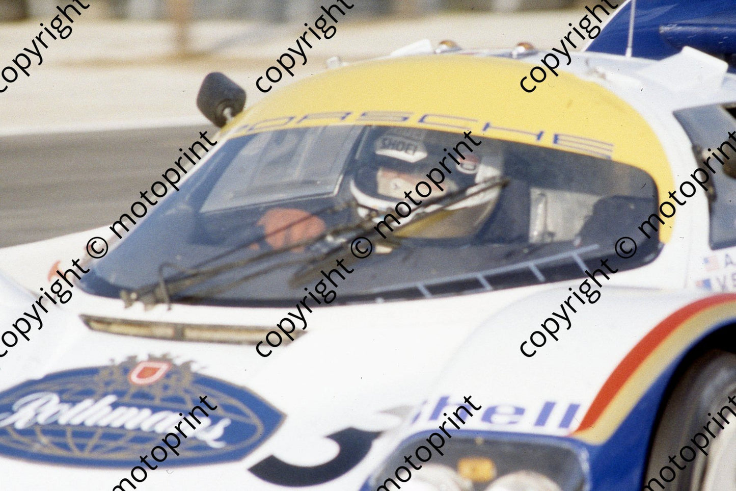 1983 Castrol 1000 3 Vern Schuppan (courtesy Roger Swan) 228