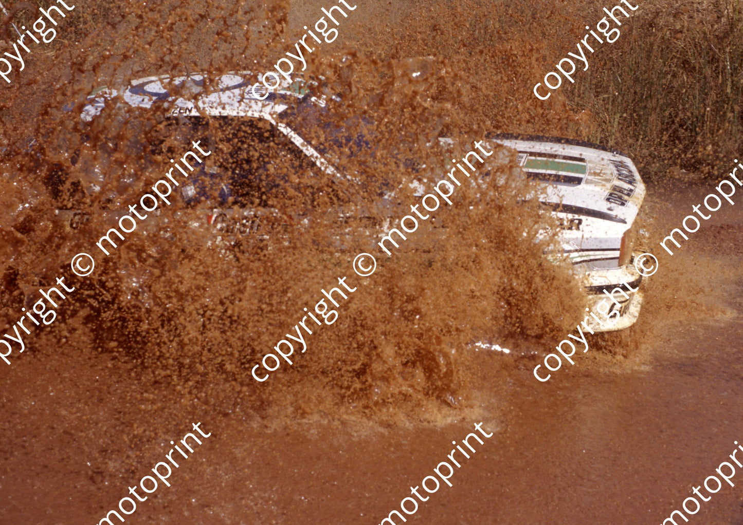 1983 Castrol Intnl 11 Eric Sanders, Richard Leeke Ascona (courtesy Roger Swan) (7)