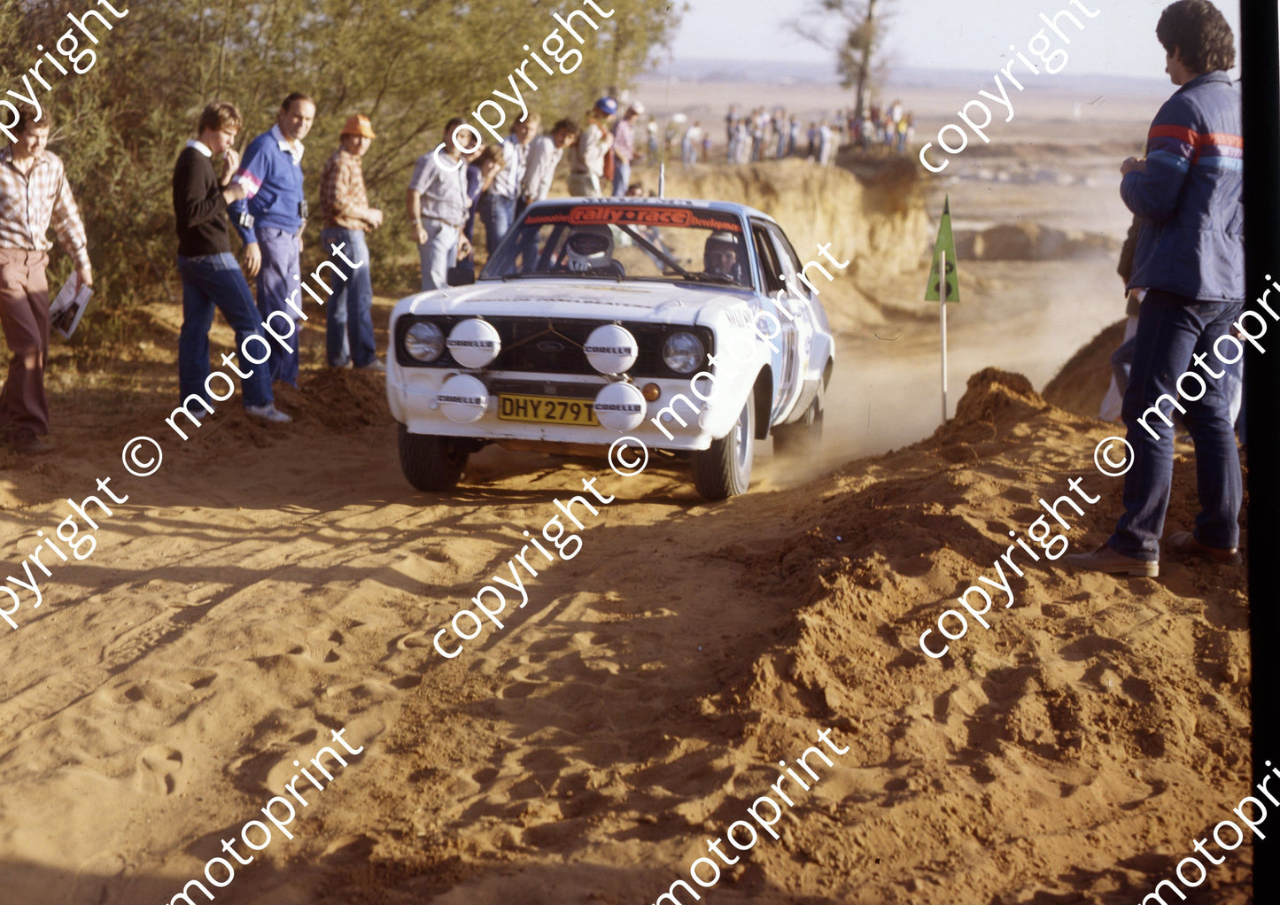 1983 Castrol Intnl 16 Herbie Denton, Basil Anderson confirm nav Escort (courtesy Roger Swan) (2)