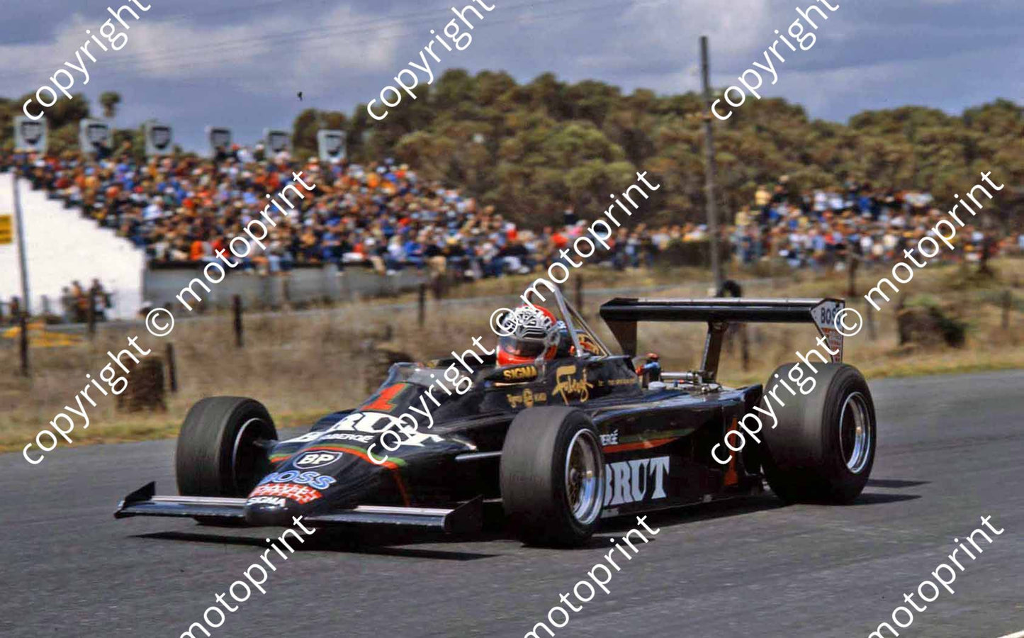 1983 FA Killarney 1 Graham Duxbury March 822 (permission Malcolm Sampson Motorsport Photography) (71)