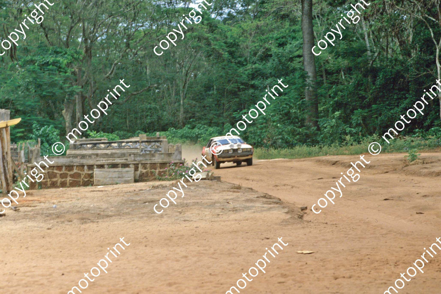 1983 Ivory Coast 5 Eugene Salim, Clement Konan Mitsubishi Lancer 2000 Turbo (courtesy Roger Swan) (137)