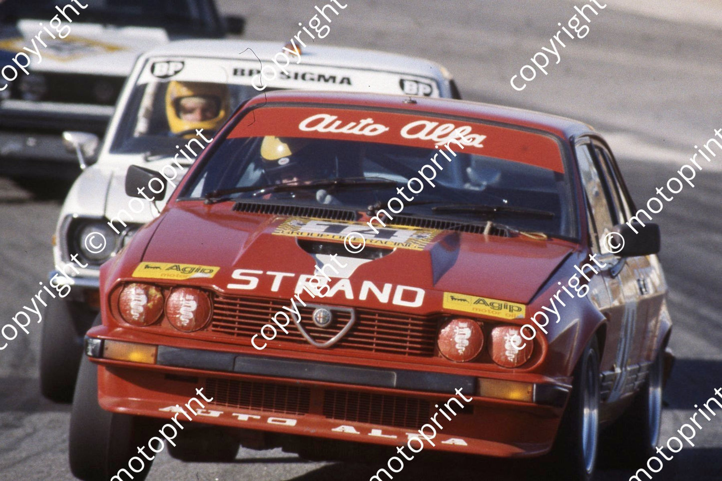 1983 Kya Lodge 2hr Sept T14 Leon de Kock, Danie van der Merwe Alfa GTV6 (courtesy Roger Swan) (1)