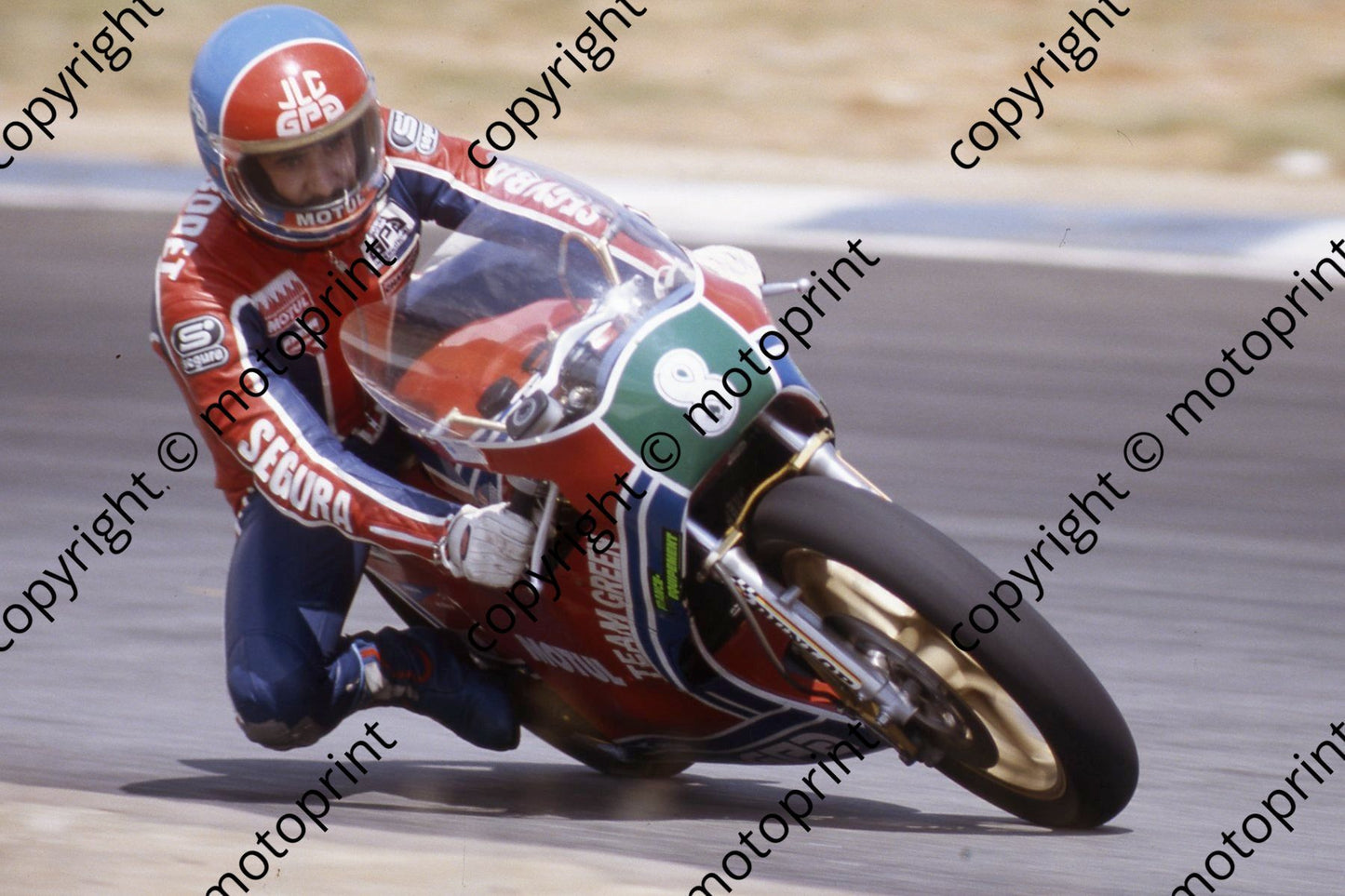 1983 MC SA GP 250 8 Jean Louis Guignobodet Yamaha (permission Roger Swan) (3)