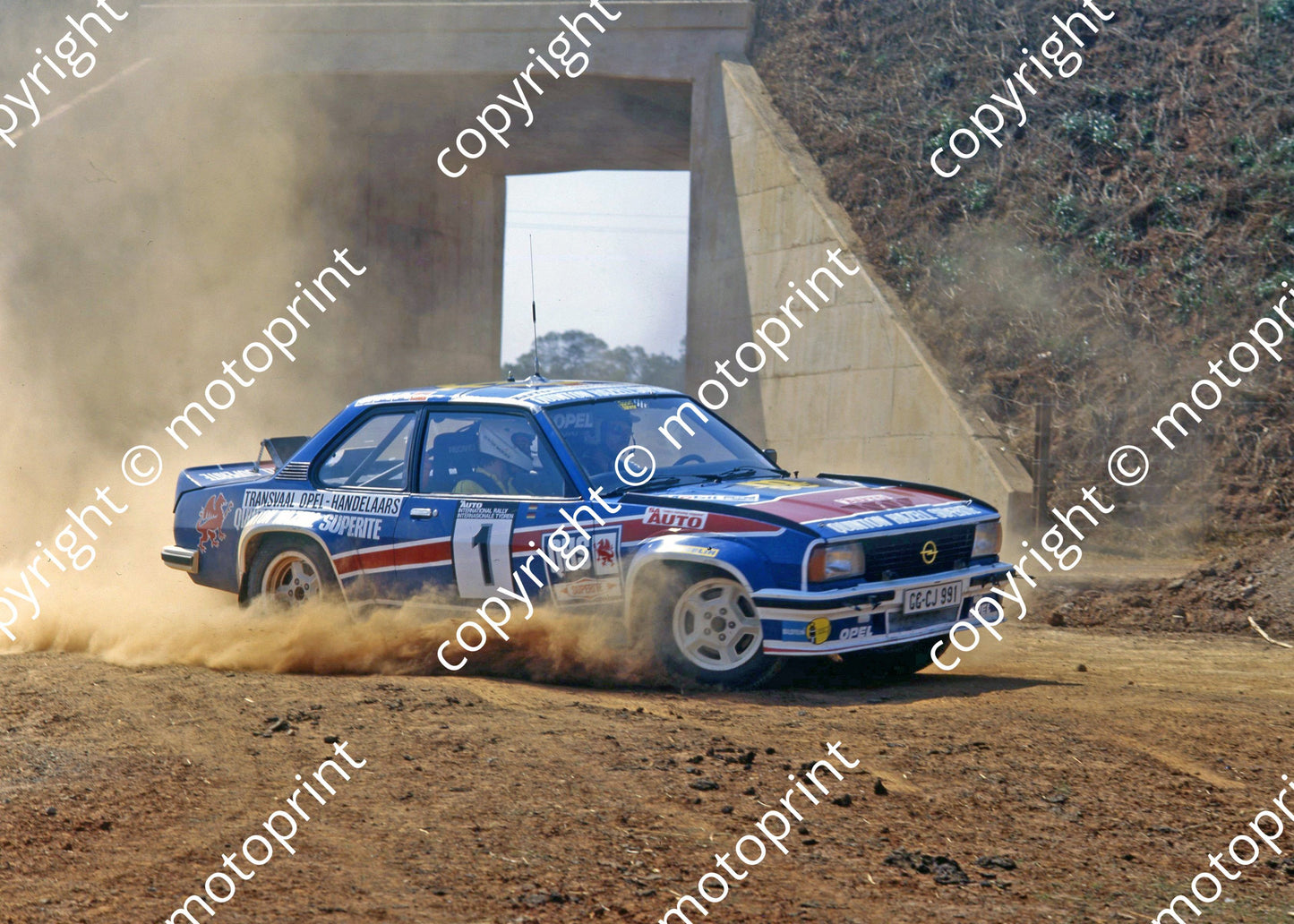 1983 SA Auto 1 Jochi Kleint, Gunther Wanger Opel (courtesy Roger Swan) (2)