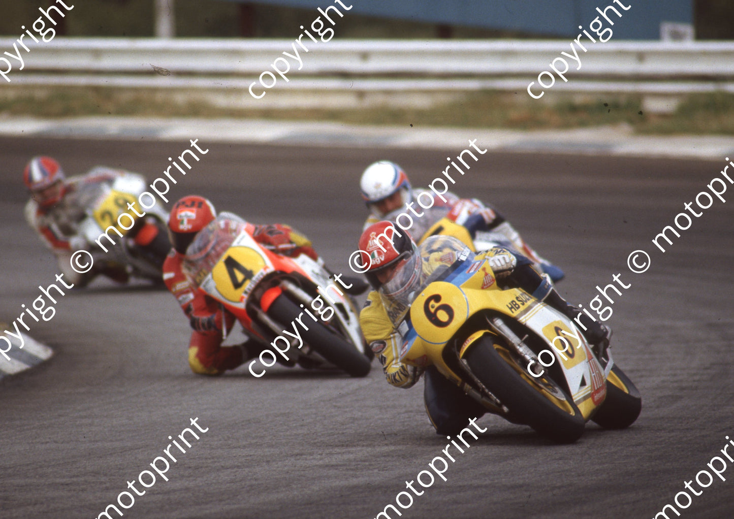 1983 SA GP 500cc 6 Randy Mamola Suzuki 4 Kenny Roberts Yamaha (Colin Watling Photographic) (10)