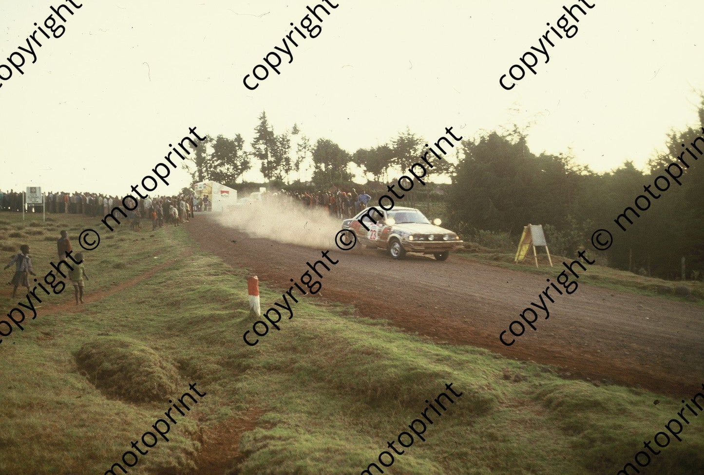 1983 Safari 23 Suburu Leone Leone 1600 (courtesy Roger Swan) (2)