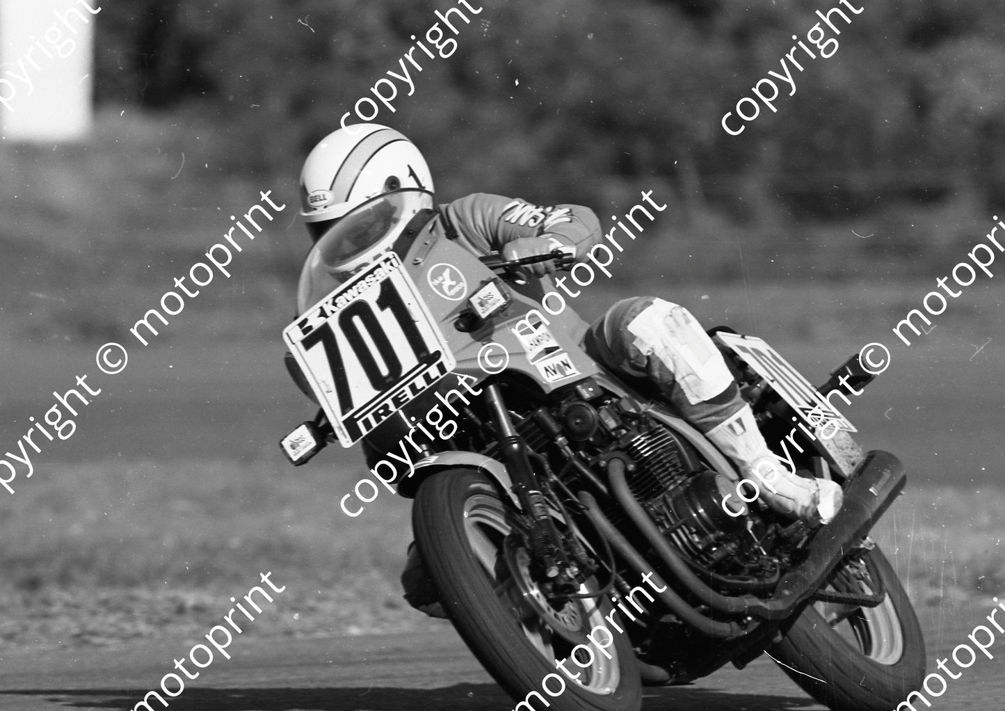1984 EL Brut GP MC 701 Rod Gray Kawasaki (Colin Watling Photographic) (68)