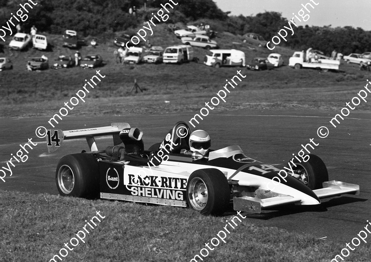 1984 EL F2 Brut GP 14 Braam Smith Lant scan 20x30cm (permission Malcolm Sampson Motorsport Photography) (2)