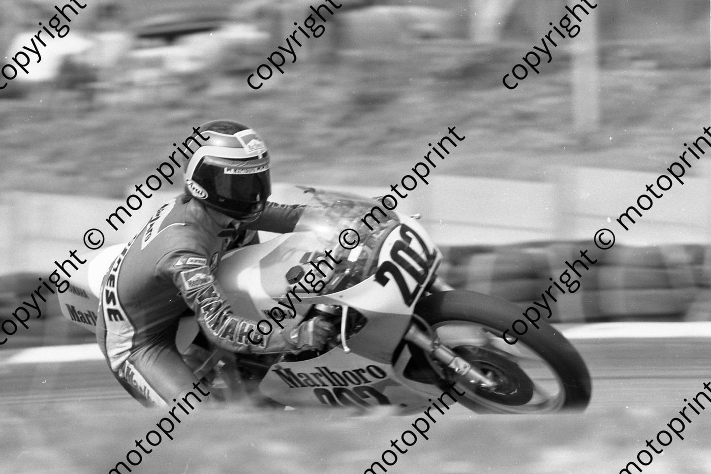1984 Kya MC 202 Jimmy Rodger Yamaha TZ (Colin Watling Photographic) (6)