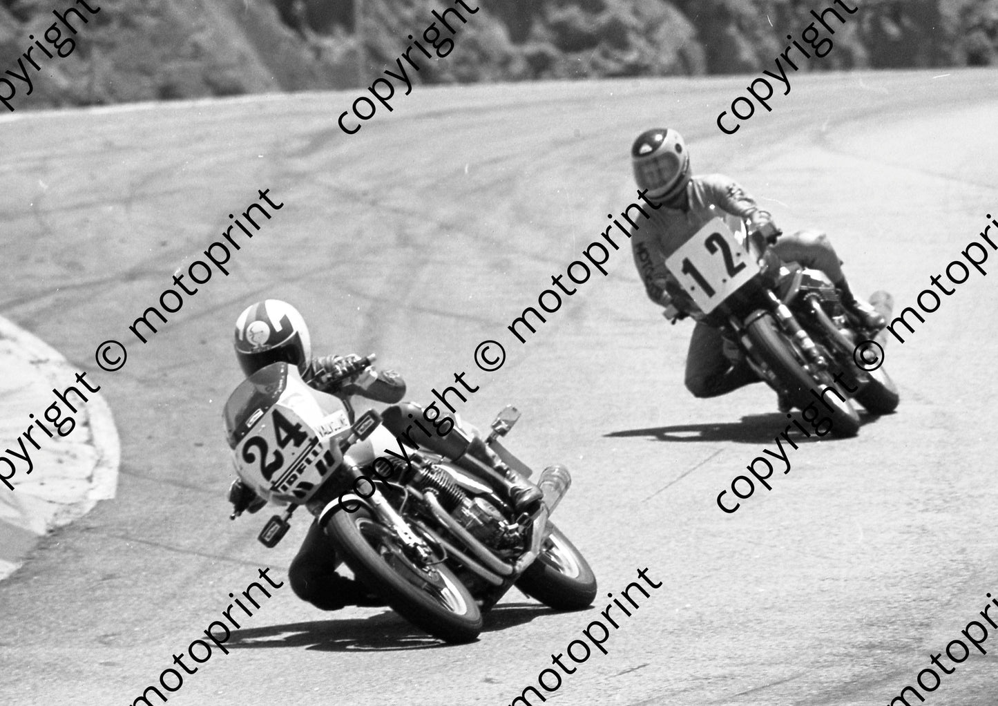 1984 Kya MC 24 Dave Emond SBK Yamaha 12 Richard Prince MotoGuzzi (Colin Watling Photographic) (21)