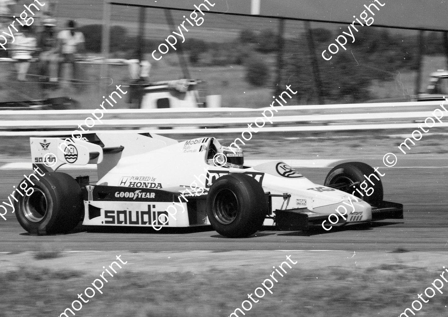 1984 SA GP 6 Keke Rosberg Williams Honda FW09 (Colin Watling Photographic) (42)