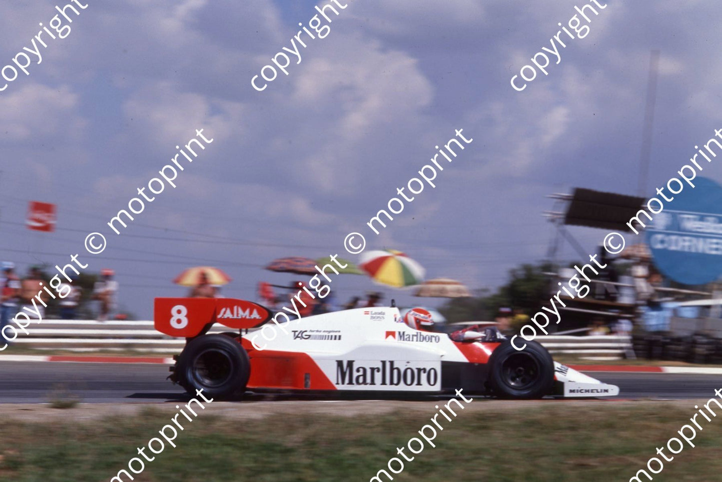 1984 SA GP 8 Niki Lauda McLaren MP4-2 (permission Malcolm Sampson Motorsport Photography)(7)
