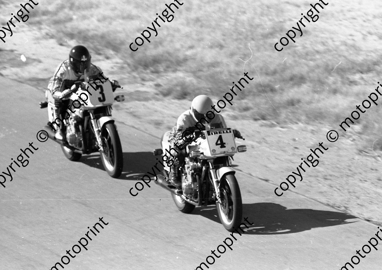 1984 Welkom MC 4 Wayne Heasman SBK Suzuki 3 Dave Hiscock Suzuki (Colin Watling Photographic) (23)