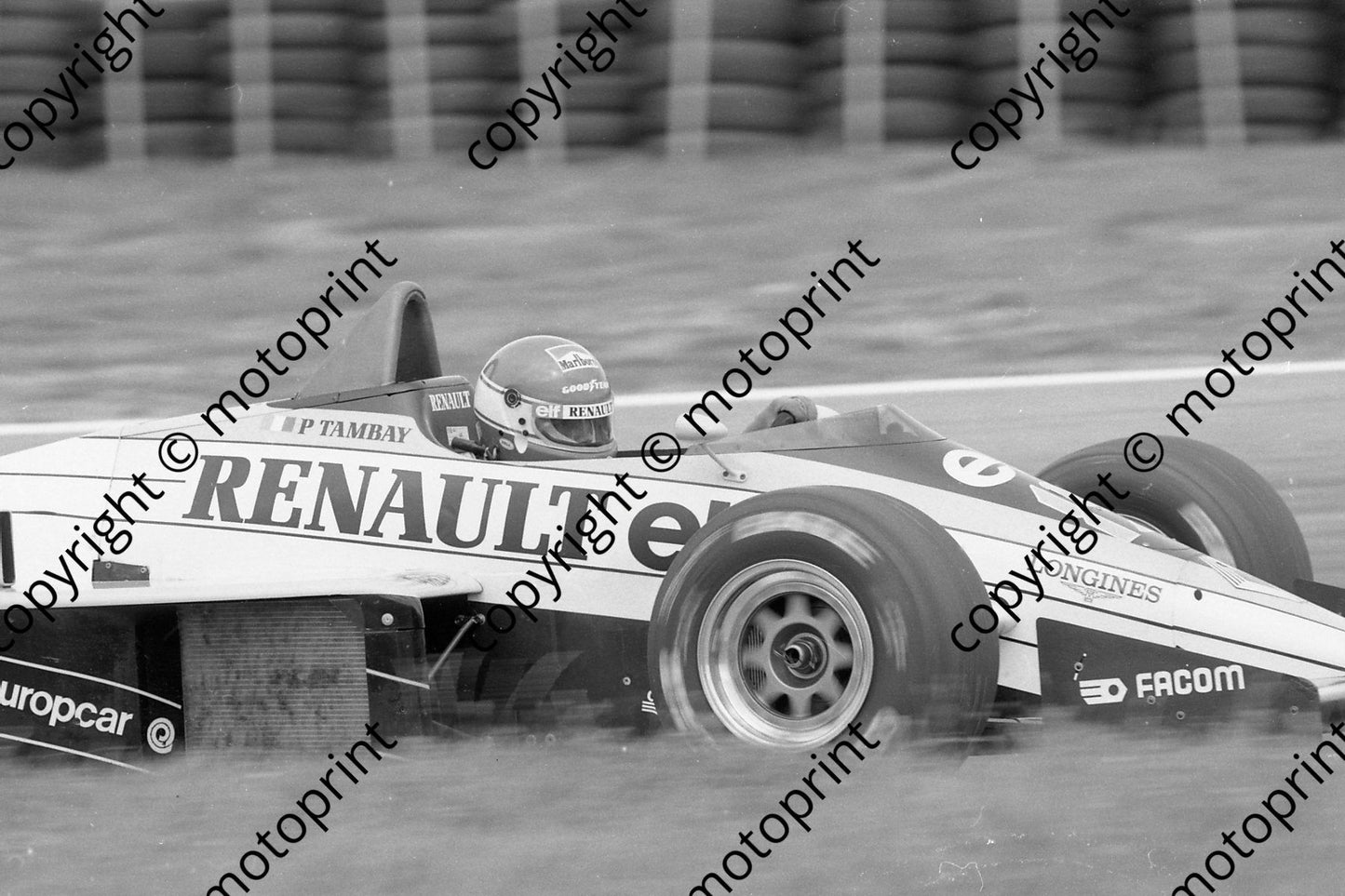 1985 Brands European GP 15 Patrick Tambay Renault RE60B (Colin Watling Photographic) (224)