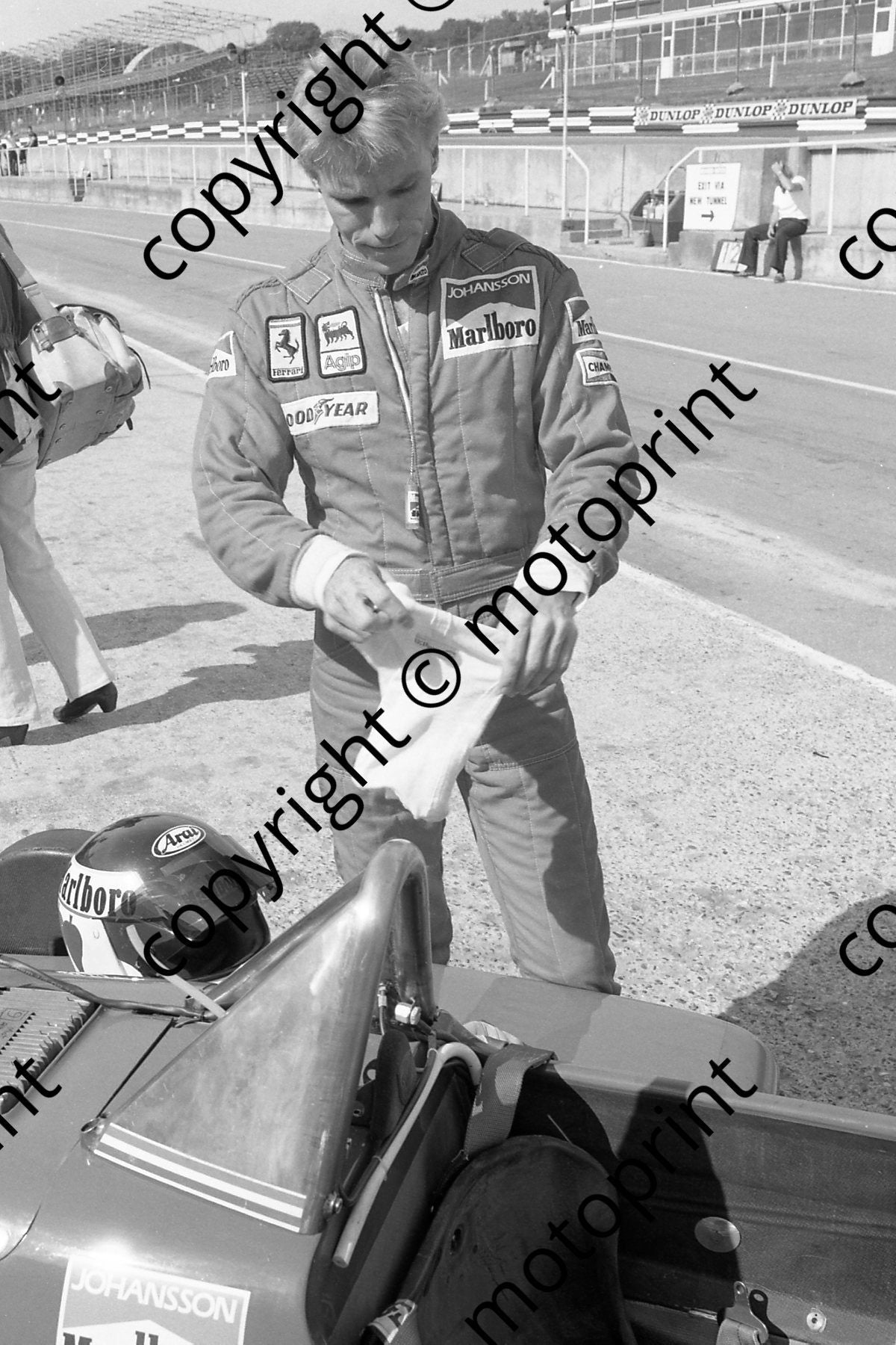 1985 Brands European GP 28 Stefan Johannson Ferrari 156-85 (Colin Watling Photographic) (103)