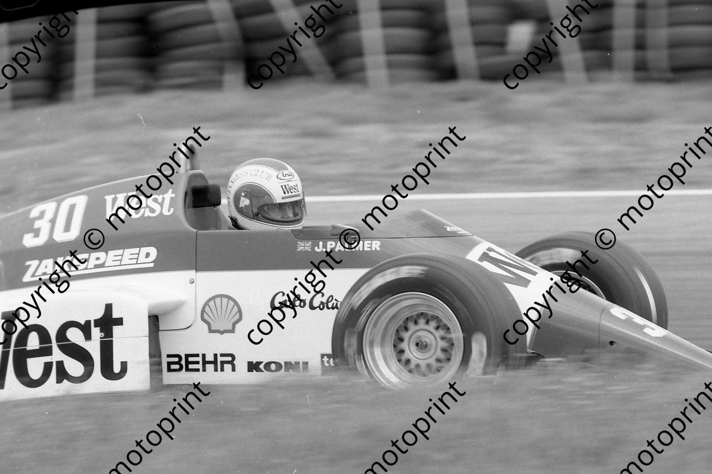 1985 Brands European GP 30 Jonathan Palmer Zakspeed 841-4 (Colin Watling Photographic) (44)